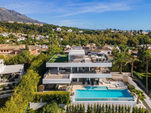 5 Schlafzimmer Villa in Marbella