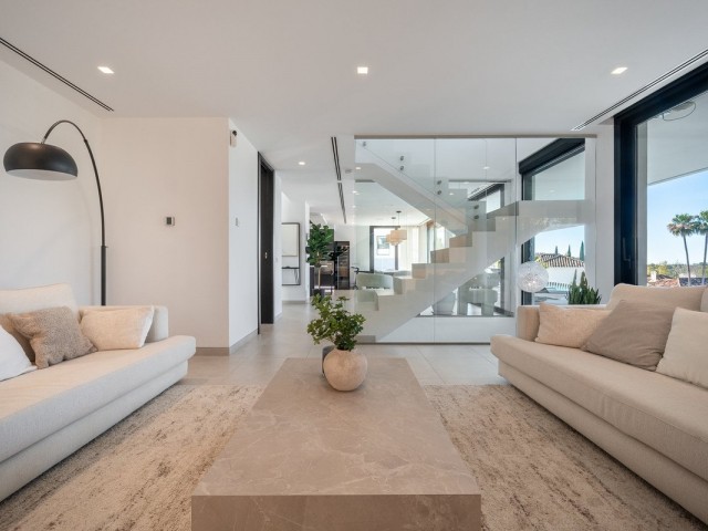 5 Schlafzimmer Villa in Marbella