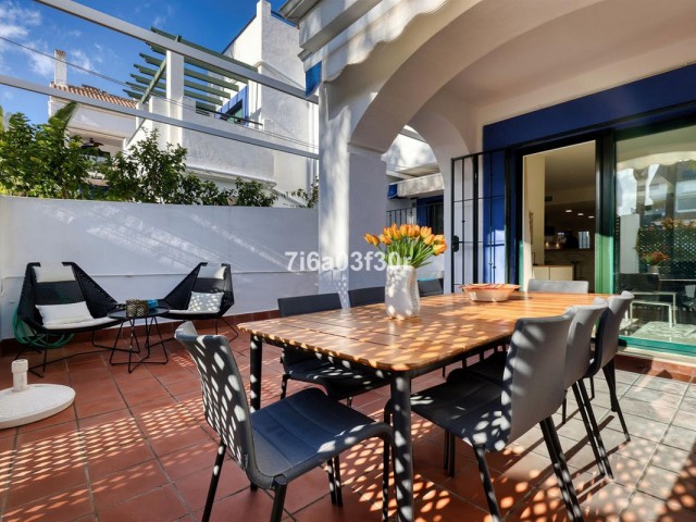 4 Makuuhuoneen Rivitalo Marbella