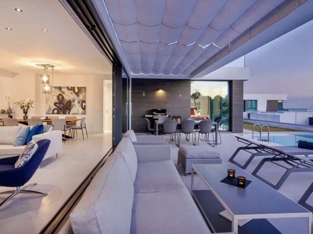 4 Schlafzimmer Villa in Calahonda