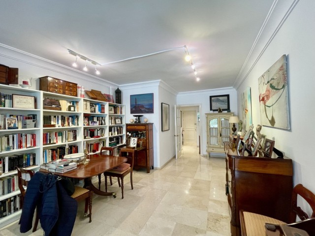 2 Schlafzimmer Apartment in San Pedro de Alcántara