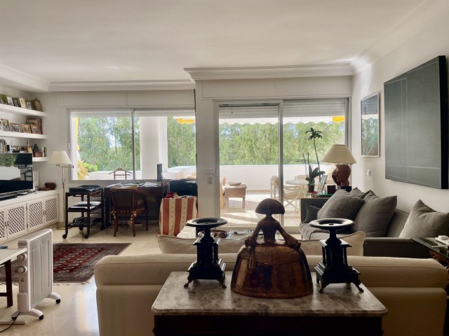 2 Schlafzimmer Apartment in San Pedro de Alcántara