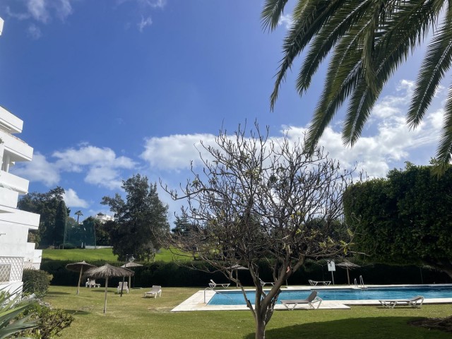 2 Schlafzimmer Apartment in San Pedro de Alcántara