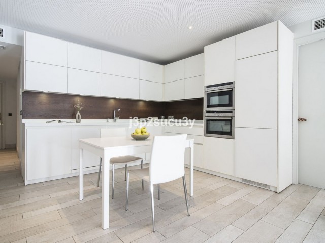 3 Bedrooms Apartment in Guadalmina Baja