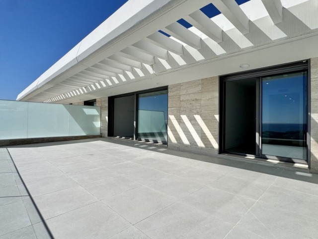 Penthouse avec 3 Chambres  à Selwo