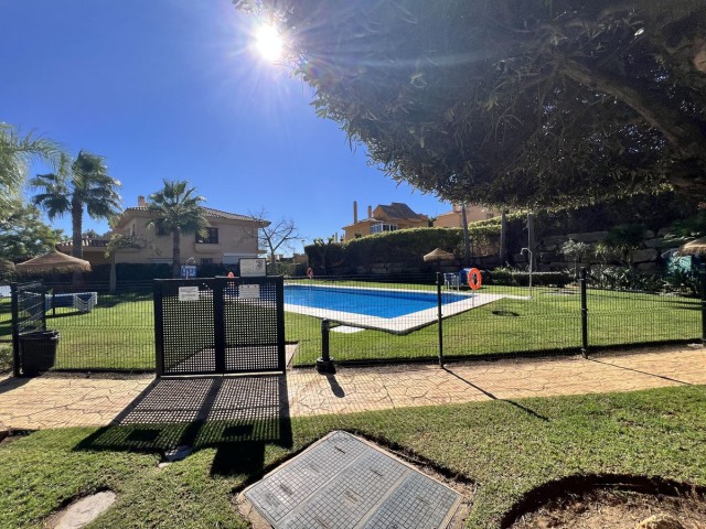 Maison mitoyenne avec 3 Chambres  à Mijas Costa