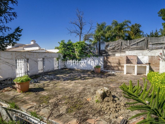  Tomt i Nueva Andalucía