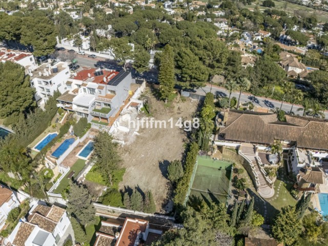 Plot Nueva Andalucía - R5314621