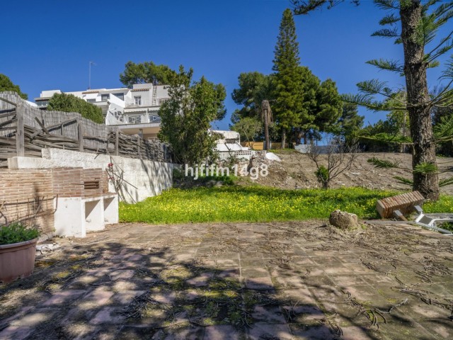  Tomt i Nueva Andalucía