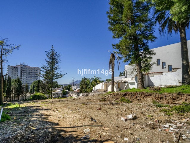  Tomt i Nueva Andalucía