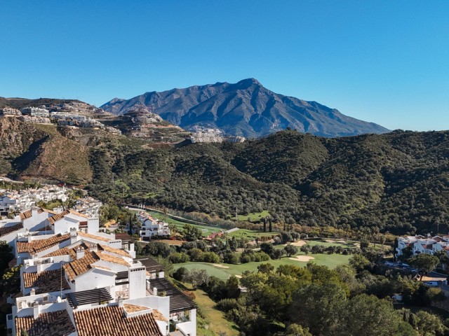 3 Makuuhuoneen Huoneisto Benahavís