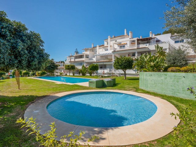2 Bedrooms Apartment in Marbella