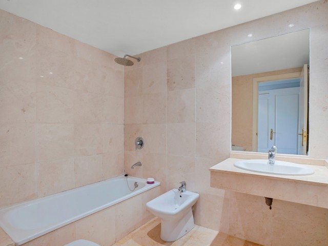 2 Bedrooms Apartment in Marbella