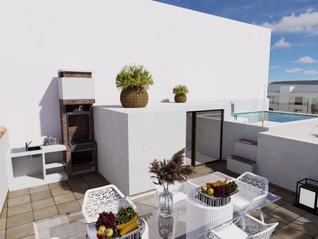 3 Bedrooms Townhouse in Estepona