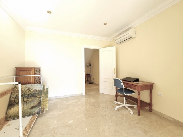 5 Sovrums Villa i Benalmadena