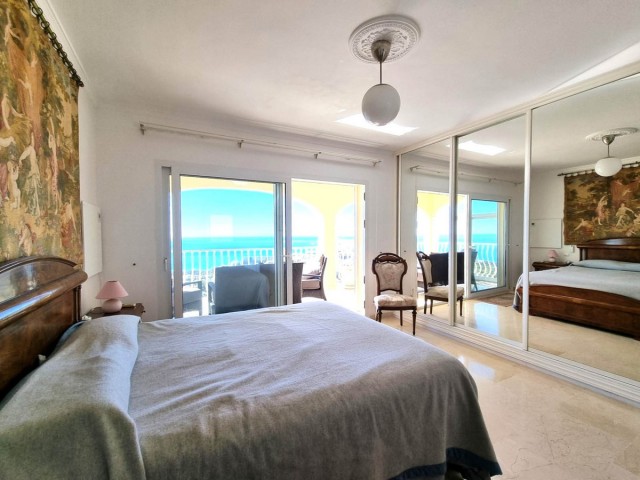 5 Bedrooms Villa in Benalmadena