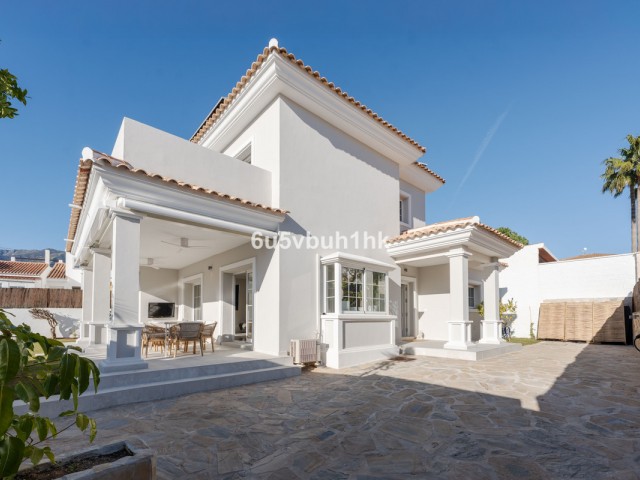 4 Bedrooms Villa in Campo Mijas