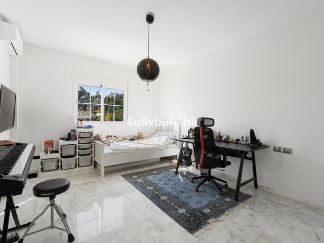 4 Bedrooms Villa in Campo Mijas