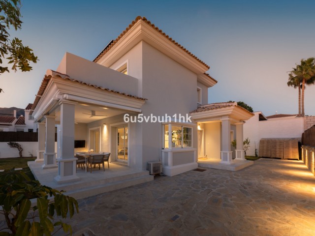 4 Bedrooms Villa in Campo Mijas