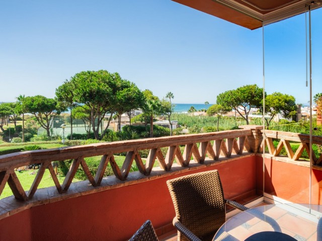 2 Sovrums Lägenhet i Elviria