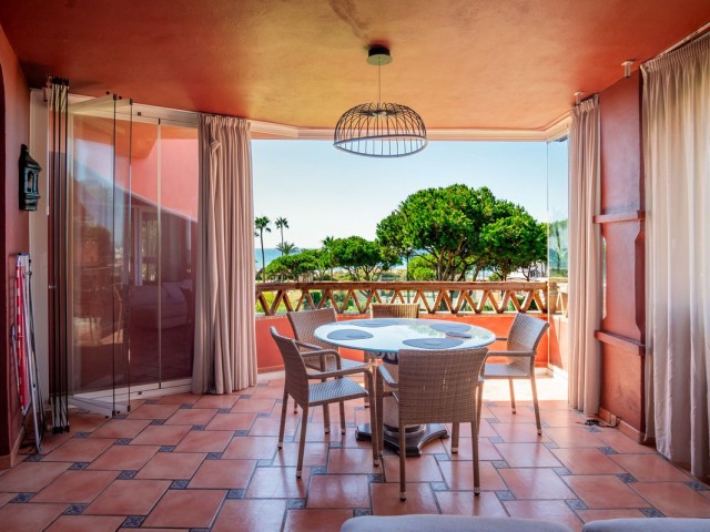 2 Sovrums Lägenhet i Elviria