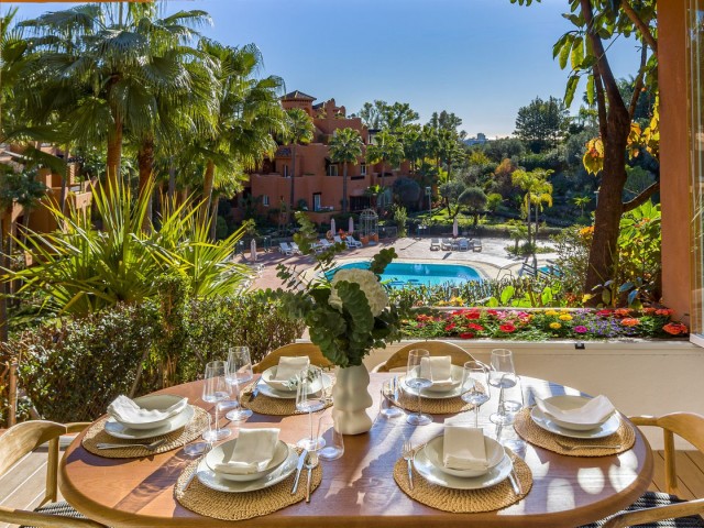 4 Makuuhuoneen Huoneisto Nueva Andalucía