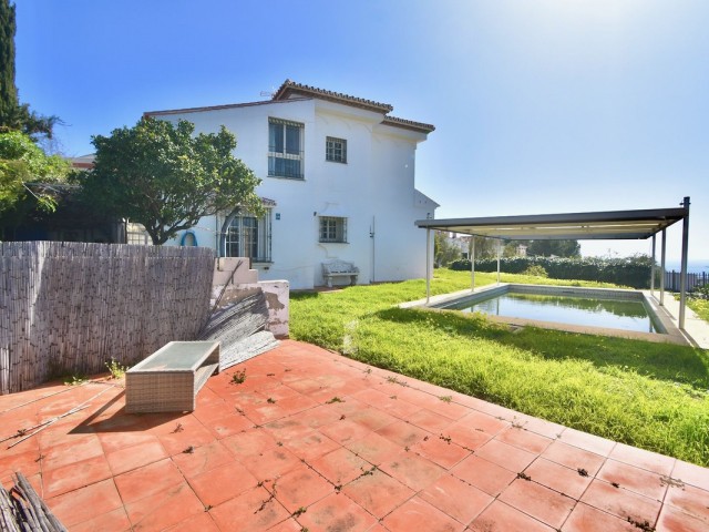5 Bedrooms Villa in La Cala de Mijas