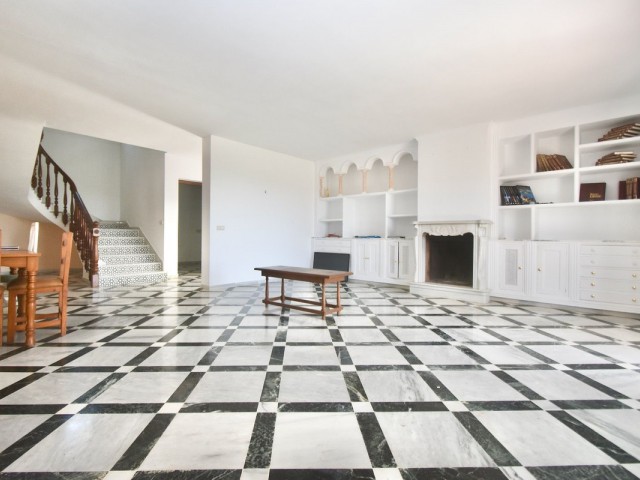 5 Bedrooms Villa in La Cala de Mijas