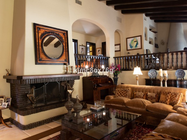 7 Makuuhuoneen Huvila Calahonda