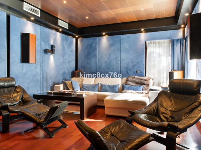 7 Makuuhuoneen Huvila Calahonda