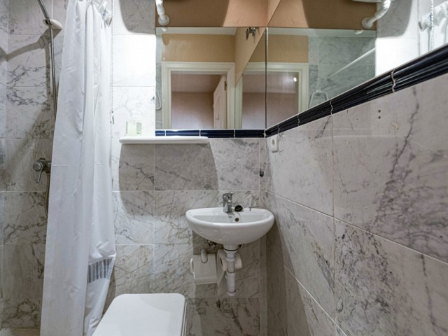 3 Makuuhuoneen Huoneisto Guadalmina Baja