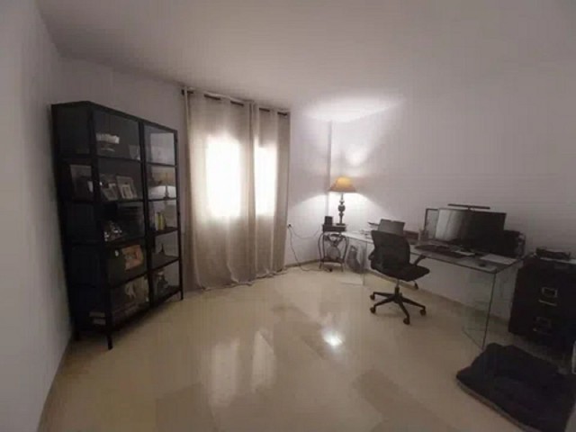 Appartement avec 2 Chambres  à Elviria