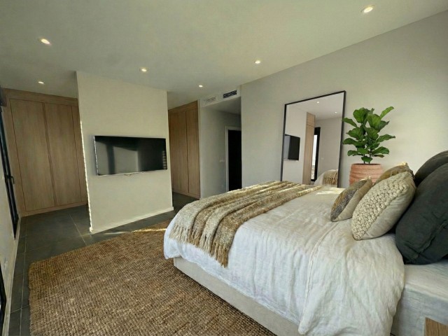 4 Schlafzimmer Reihenhaus in Riviera del Sol