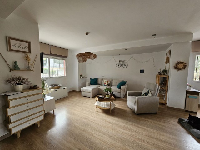 Rijtjeshuis, Alhaurín de la Torre, R5219830