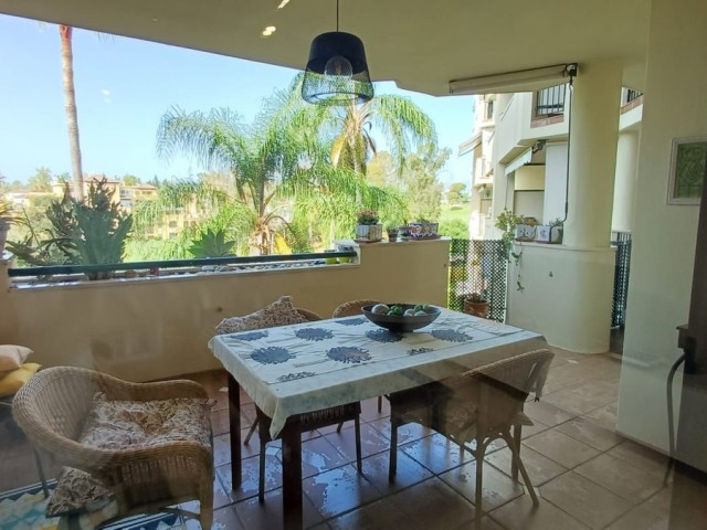 2 Makuuhuoneen Huoneisto Guadalmina Alta