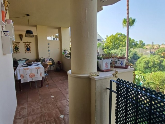 2 Makuuhuoneen Huoneisto Guadalmina Alta