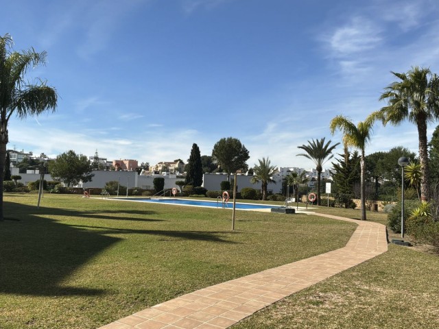 Ático con 3 Dormitorios  en Torrequebrada