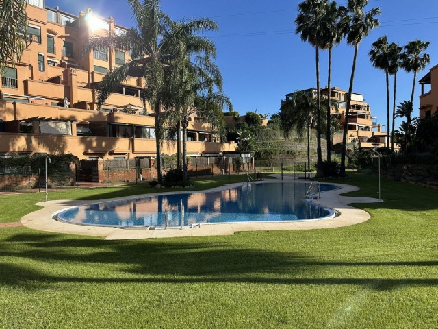 2 Bedrooms Apartment in Marbella