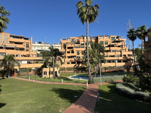 2 Bedrooms Apartment in Marbella