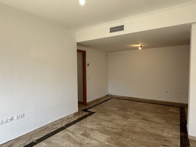 2 Bedrooms Apartment in Marbella