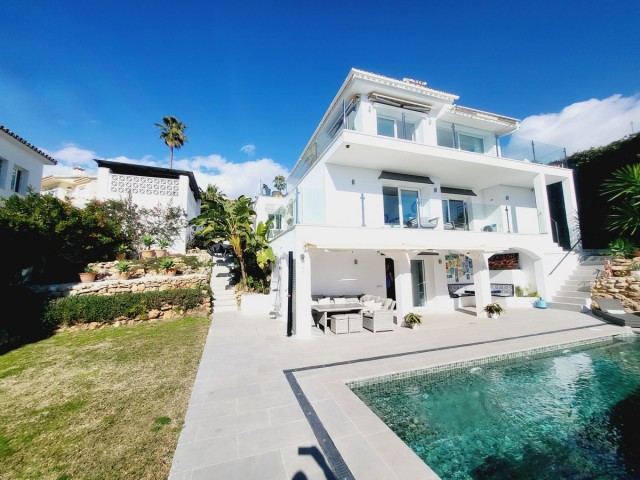 4 Schlafzimmer Villa in Riviera del Sol