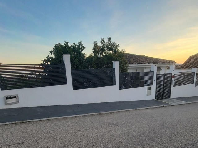4 Schlafzimmer Villa in Riviera del Sol