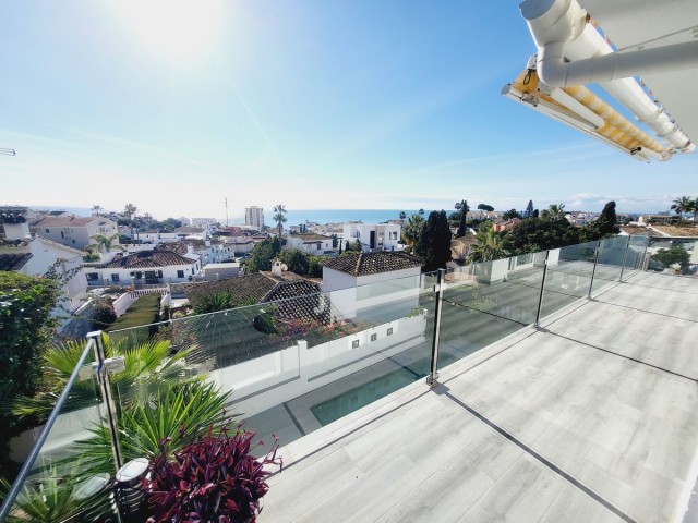 4 Schlafzimmer Villa in Riviera del Sol