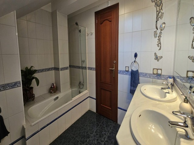 5 Sovrums Lägenhet i Fuengirola