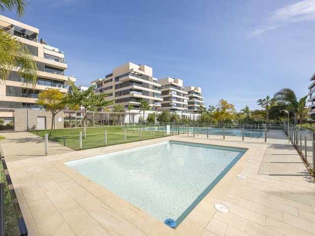 Appartement avec 3 Chambres  à Málaga