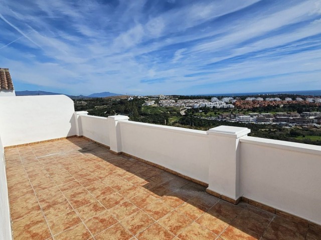 2 Slaapkamer Rijtjeshuis in Doña Julia