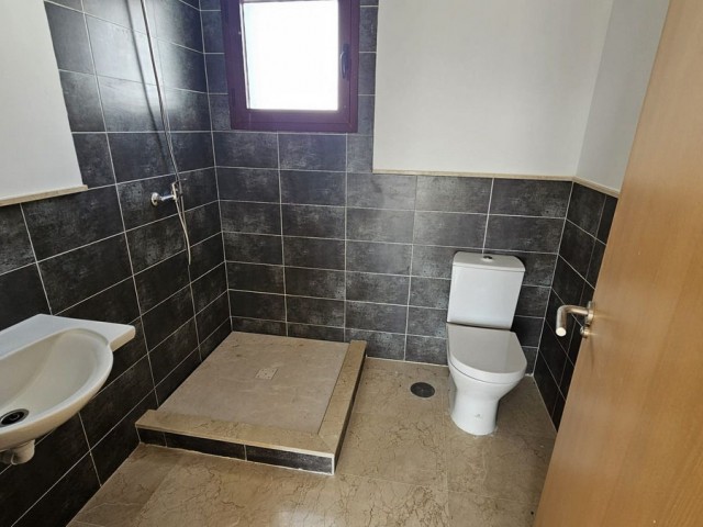 2 Slaapkamer Rijtjeshuis in Doña Julia