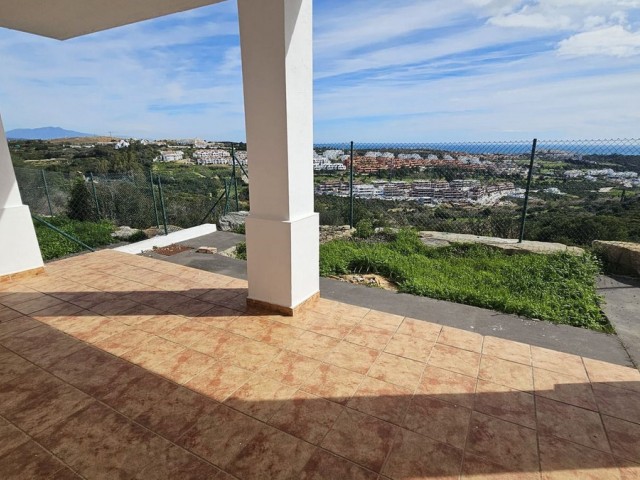 2 Slaapkamer Rijtjeshuis in Doña Julia