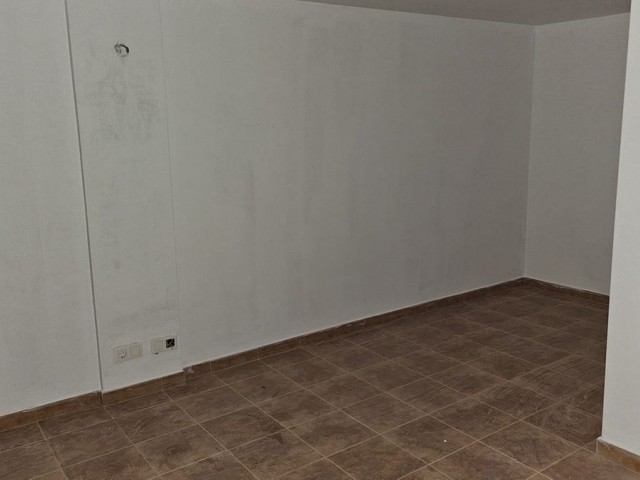 2 Slaapkamer Rijtjeshuis in Doña Julia