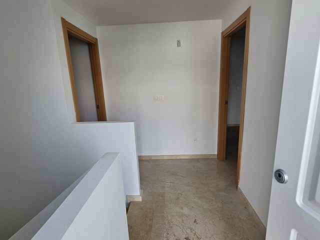 Rivitalo, Doña Julia, R5315227